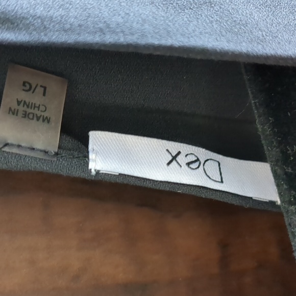 Sleeveless top - Picture 4 of 4